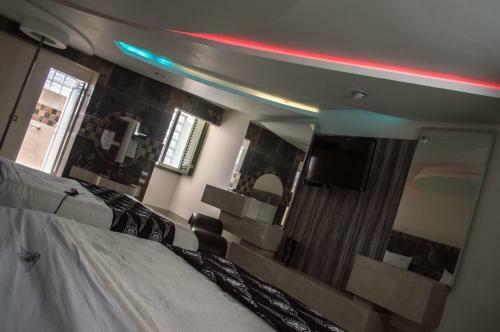 Auto Hotel Cielo Good Luck