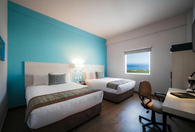 Hotel Comfort Inn & Suites Los Cabos