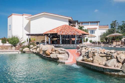 Apartamento Relaxing Villa + Pool + Bar