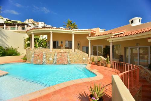 Family Vacation With Ocean Views At Villa Lorena