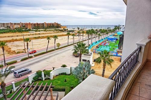 Apartamento Puerta Cabos Condo #502