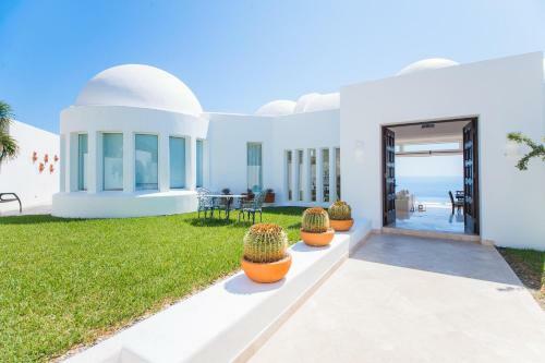 Elegance And Amazing Ocean View, Villa Clara Vista