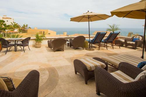 Spacious Cabo Villa For Large Groups, Villa Alegria