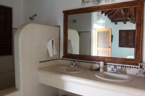 Hostal Refugio De Piedra