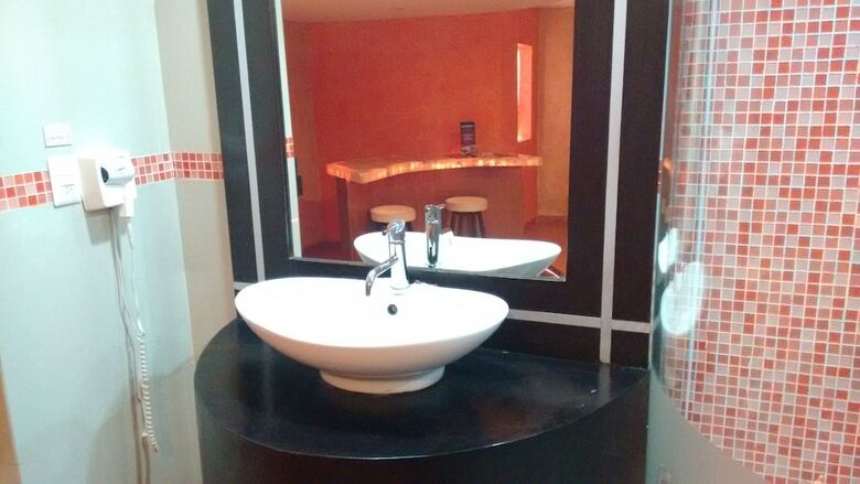 Hotel Motel Suites Xiu