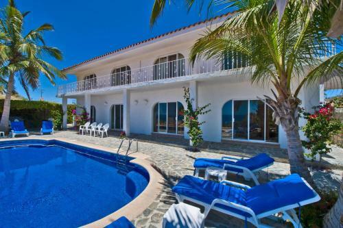 Family&groups Steps From Beach, Villa Oceano, 4 Br