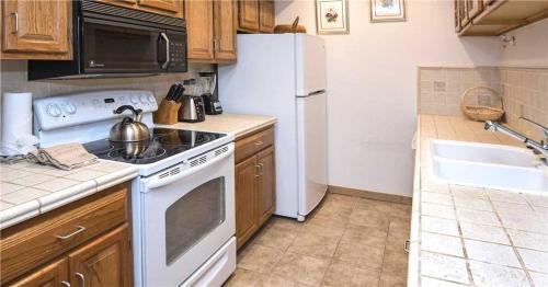Apartamento Townsend Place A102 Condo