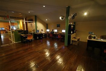 Hotel Lanta Pavilion Resort