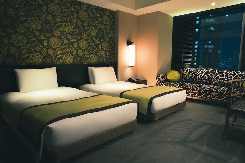 Oriental Hotel
