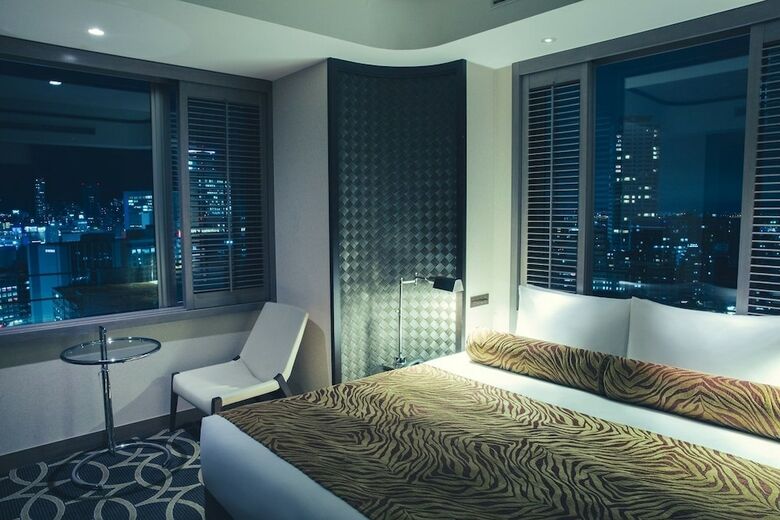 Oriental Hotel