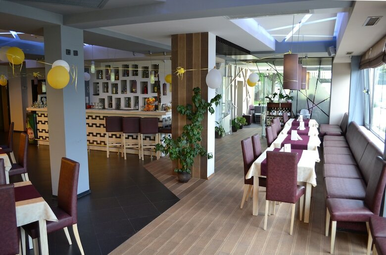 Business Hotel Elate Plaza