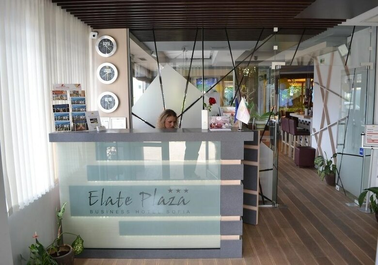Business Hotel Elate Plaza