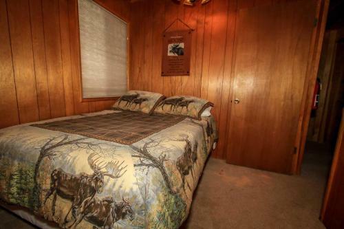 Moose Creek Chalet-1237 By Big Bear Vacations
