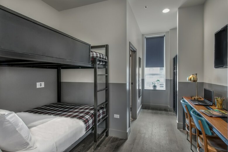 Hotel Fieldhouse Jones Chicago