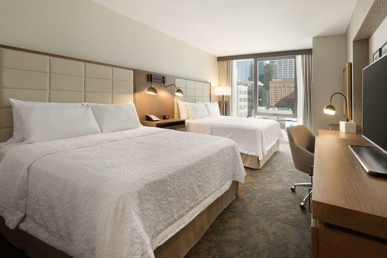 Hotel Hampton By Hilton Chicago Downtown West Loop
