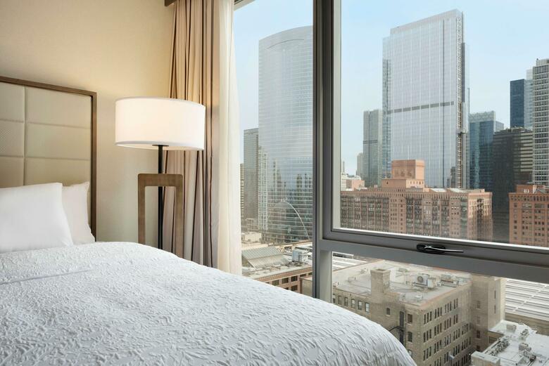 Hotel Hampton By Hilton Chicago Downtown West Loop