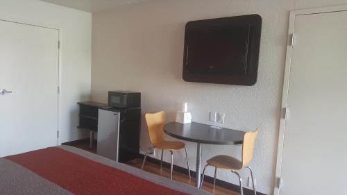 Hotel Motel 6 Columbus Osu