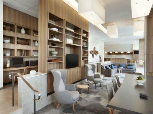 Hotel Element Dallas Love Field
