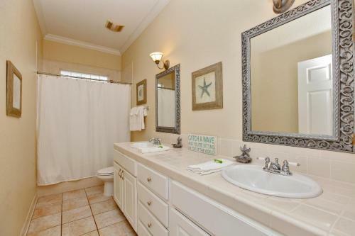 Destiny East Beach House By Panhandle Getaways
