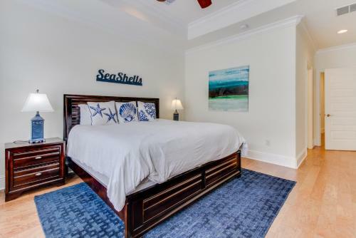 Miramar Beach Villa