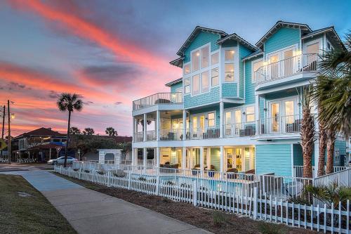 Turquoise By The Gulf Home