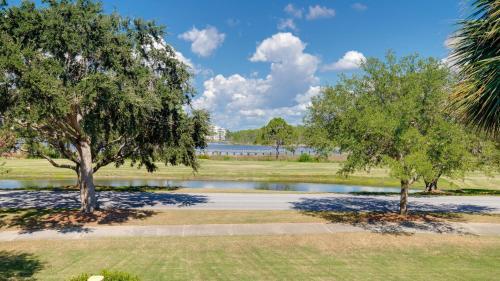 Bayou Village 625