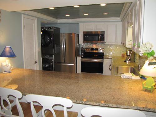 Beach House 604d