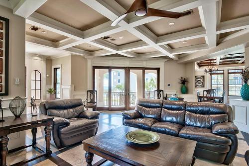 Ballamore Cove Home 11