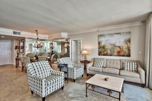 Apartamento Latitude Adjusment Condo