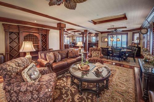 Palazzo Del Mar Home