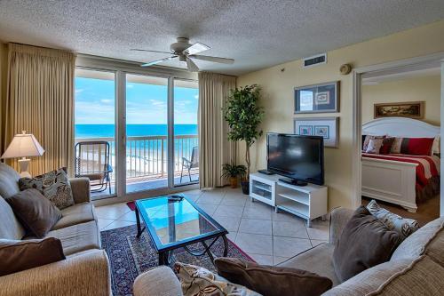Apartamento Pelican Beach 1216 Condo
