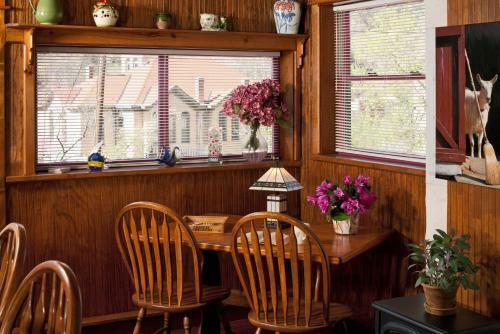 Bed & Breakfast Cliff Cottage Inn