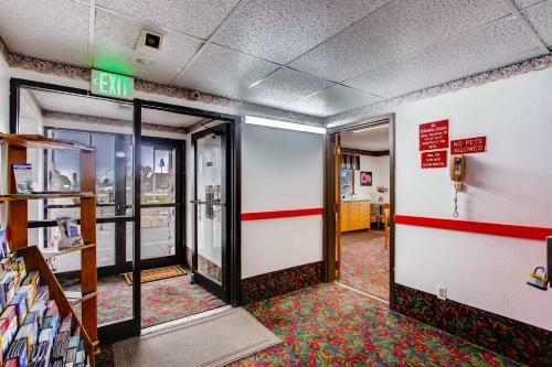 9 Motel