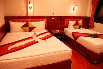Hotel Kinnaree Resort