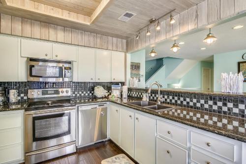 Jamaica Cove Home