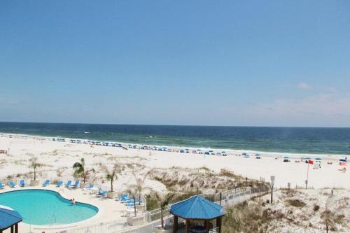 Sugar Beach 345 E