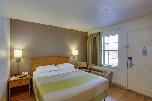 Hotel Studio 6 Houston - Spring