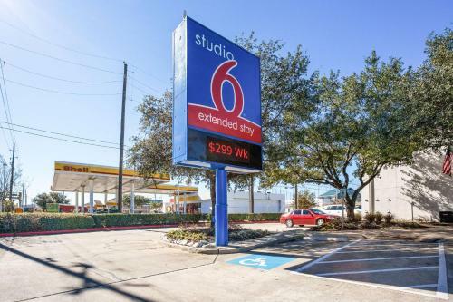 Hotel Studio 6 Houston West