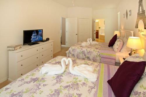 Tourmaline Holiday Home 1010
