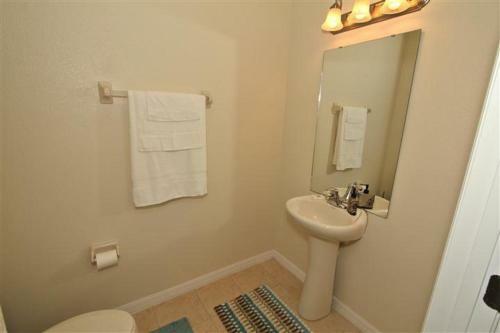 Las Fuentes Apartment 1021