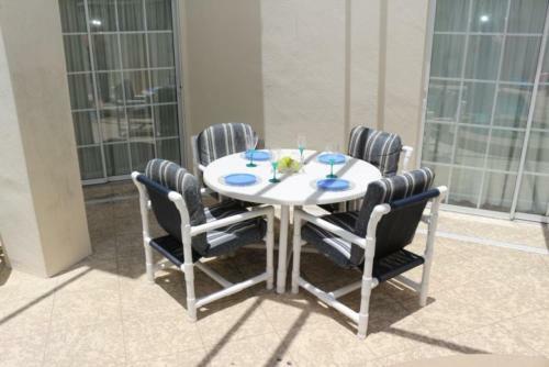 Beautiful 3 Bedroom 3 Bath Pool Home In Lindfields Reserve