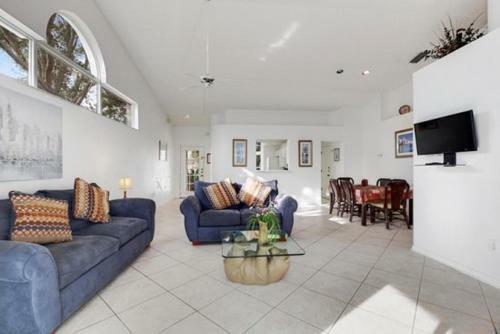 Disney Area 3 Bedroom 2 Bathroom Pool Home