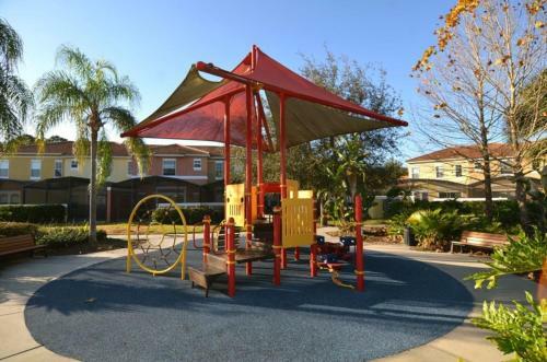 Villa Yellow Lantana Townhome 3000yl