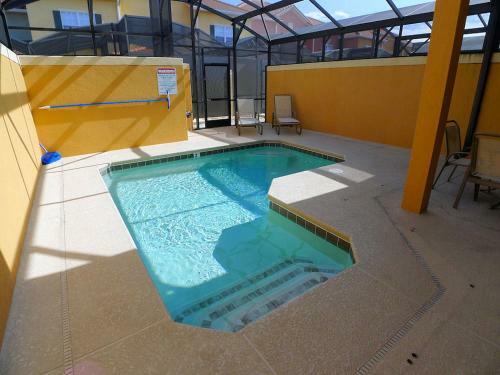 Paradise Palms Resort - 8963