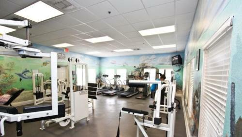 Lovely 3 Bedroom 2 Bath Condo With Lake View
