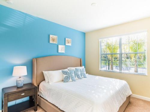 5 Bedroom 5 Bath Pool Home With Spa In Paradise Palms Resort