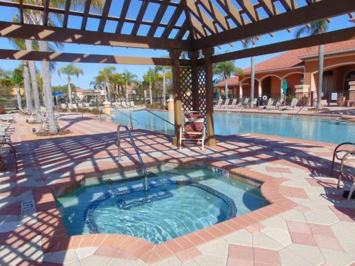 Aco Bella Vida Resort 4 Bedroom Townhome With Pool (1608)