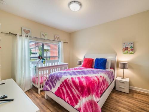 Fantastic 4 Bedroom 3 Bath Town Home With Private Pool