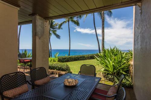 Apartamento Poipu Makai D1