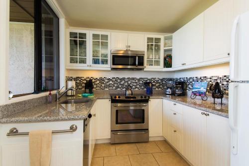 Apartamento Poipu Makai D1